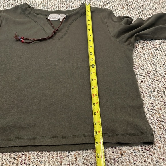 Fiorlini Dark Green L/S Top. Large - Picture 6 of 7